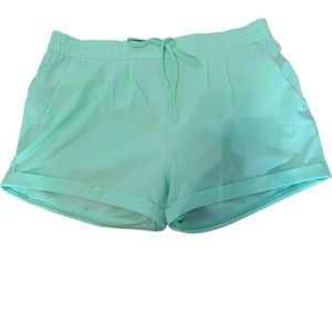 Zyia honeydew summer shorts